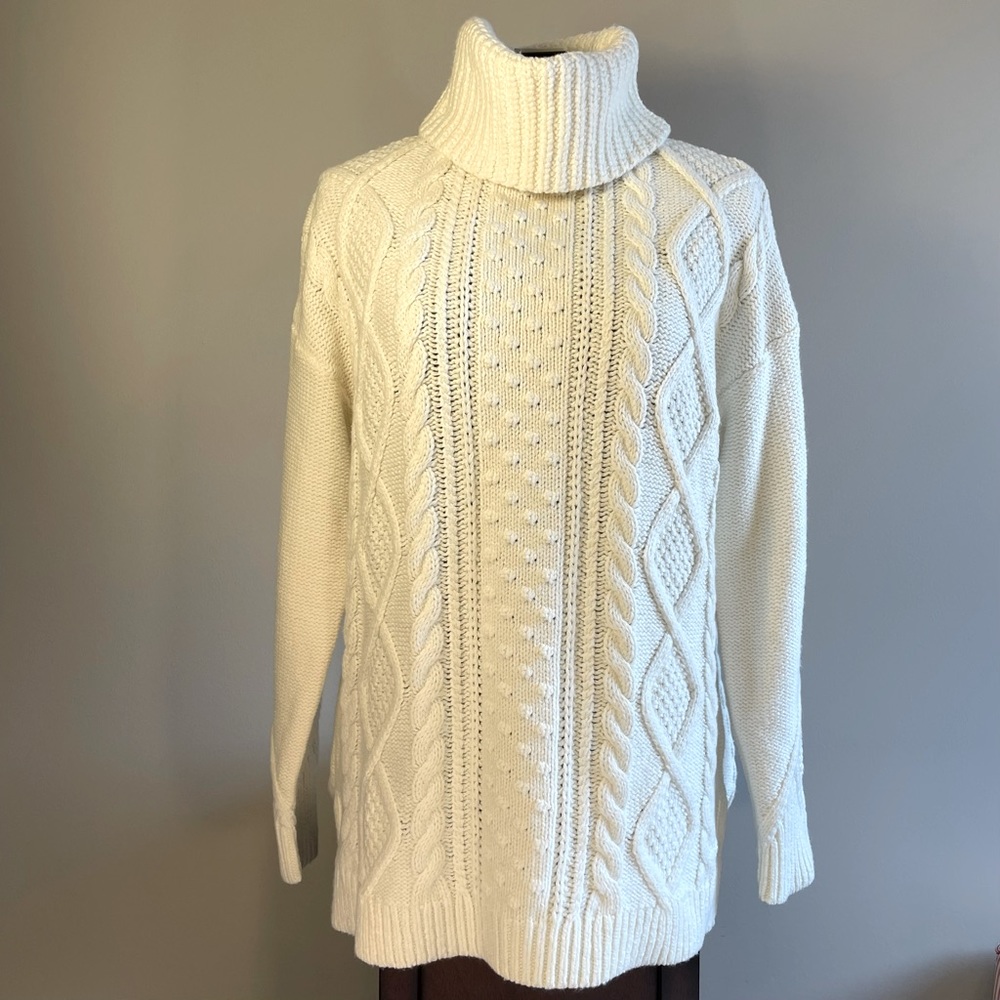 Lands End Turtleneck Sweater Cable
Fisherman Knit Winter White Womens M/P 10/12